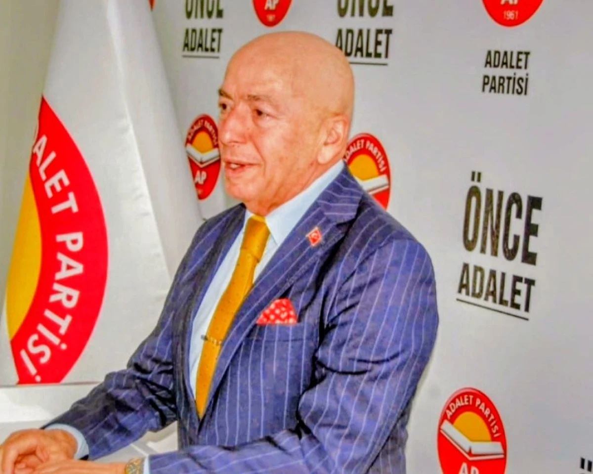 Adalet Partisi Genel Başkan Yardımcısı Abdullahoğlu'ndan dolarizasyon &ccedil;ıkışı