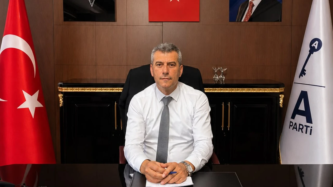 Anahtar Parti Antalya İl Başkanı Tuncer: Demokrasi hepimizin emaneti!