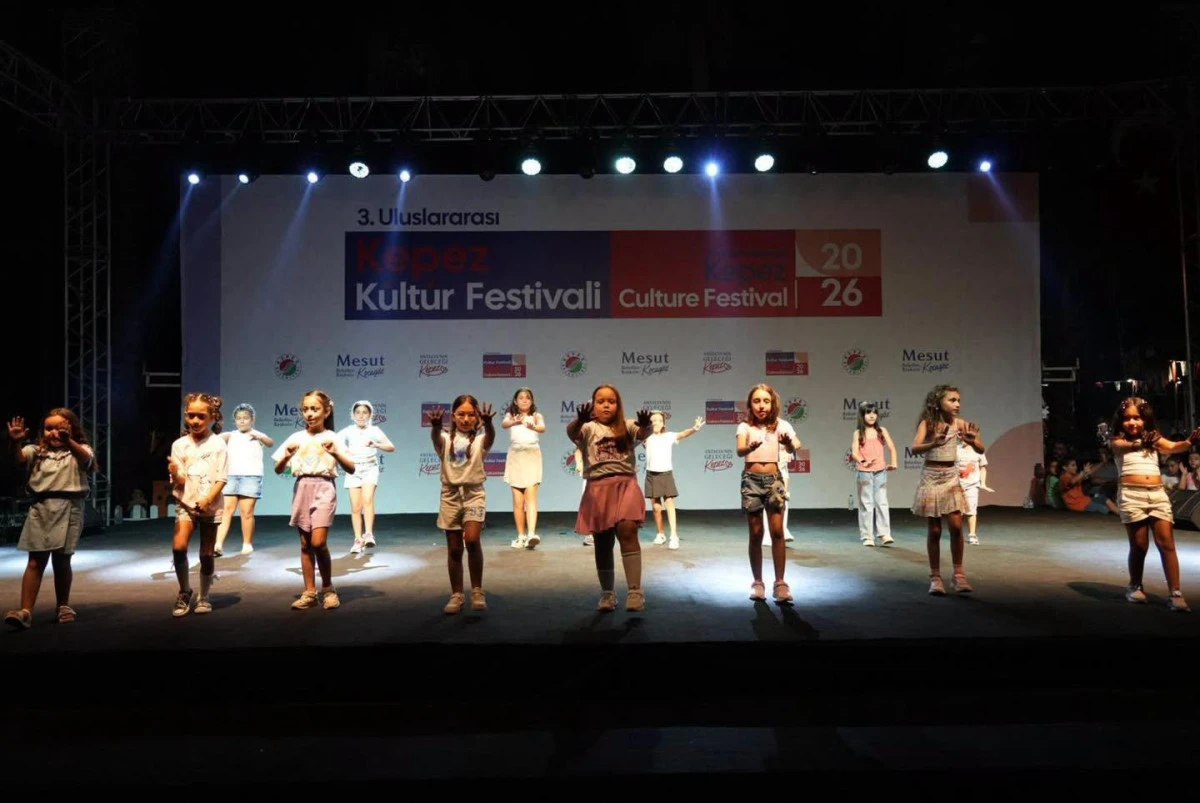Antalya Kepez&rsquo;de 3. Uluslararası Kepez K&uuml;lt&uuml;r Festivali coşkusu