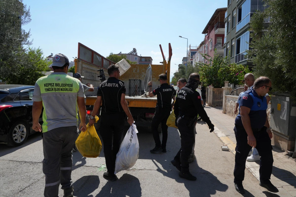 Antalya Kepez&rsquo;de seyyar satıcılara ge&ccedil;it yok