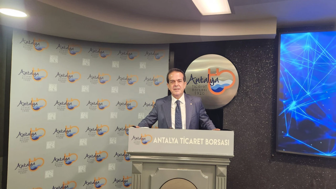 ATB Başkanı &Ccedil;andır'dan ekonomi uyarısı! Antalya'da &ouml;deme riski artıyor