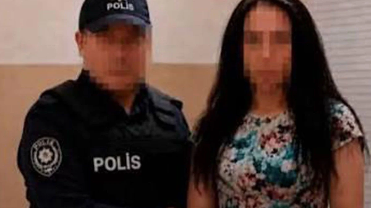 İzmir'deki g&uuml;zellik merkezinde şok! Ağdacı T&uuml;lay abla erkek &ccedil;ıktı